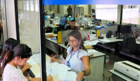 Governo Federal oficializa previsão de até 163 mil vagas em concursos para 2026