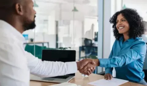 Dicas preciosas de como se comportar em uma entrevista de emprego