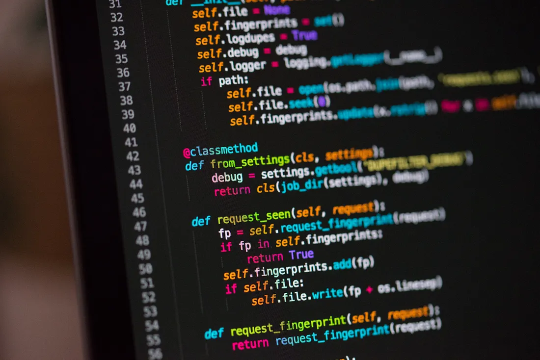 Python, Java e JavaScript lideram demanda e impulsionam salários no ...