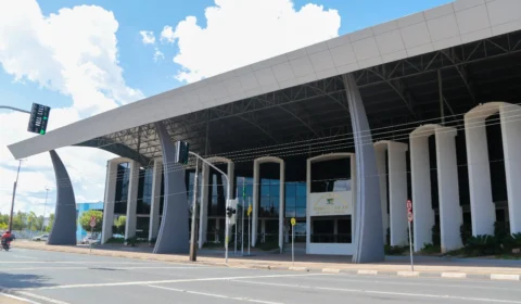 Assembleia Legislativa de RR abre inscrições de concurso com 226 vagas e salários de mais de R$ 39 mil