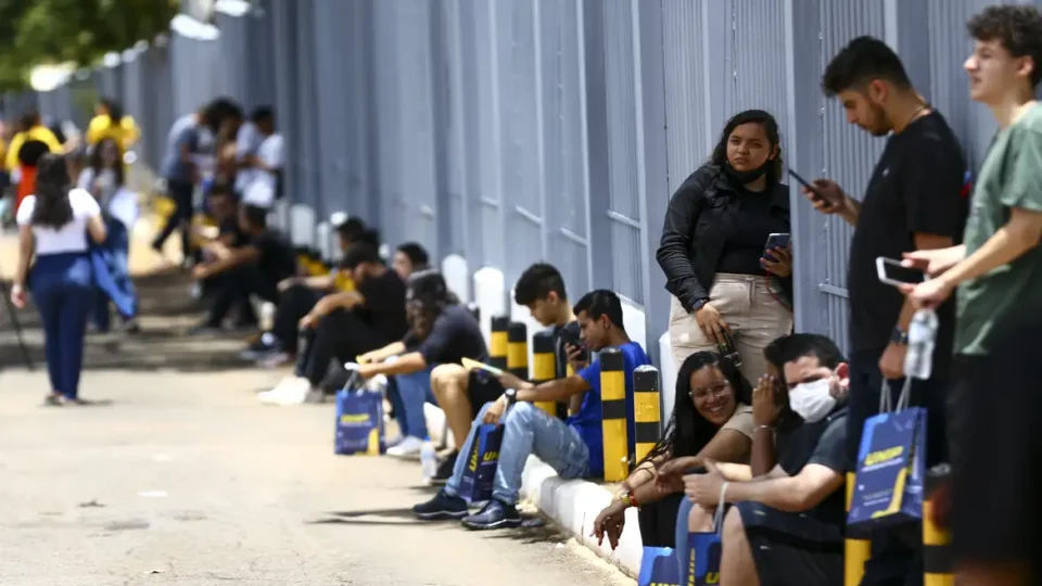 Quando o curso não combina com você: sinais de alerta que vão além da nota do Enem