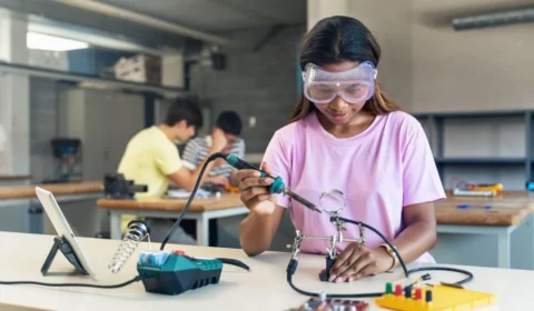 Saiba quais são os 10 cursos técnicos das carreiras mais bem pagas do Brasil