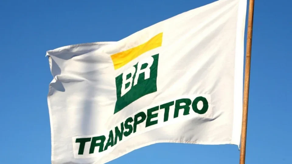 Transpetro anuncia concurso com 4.171 vagas e salários de até R$ 15 mil